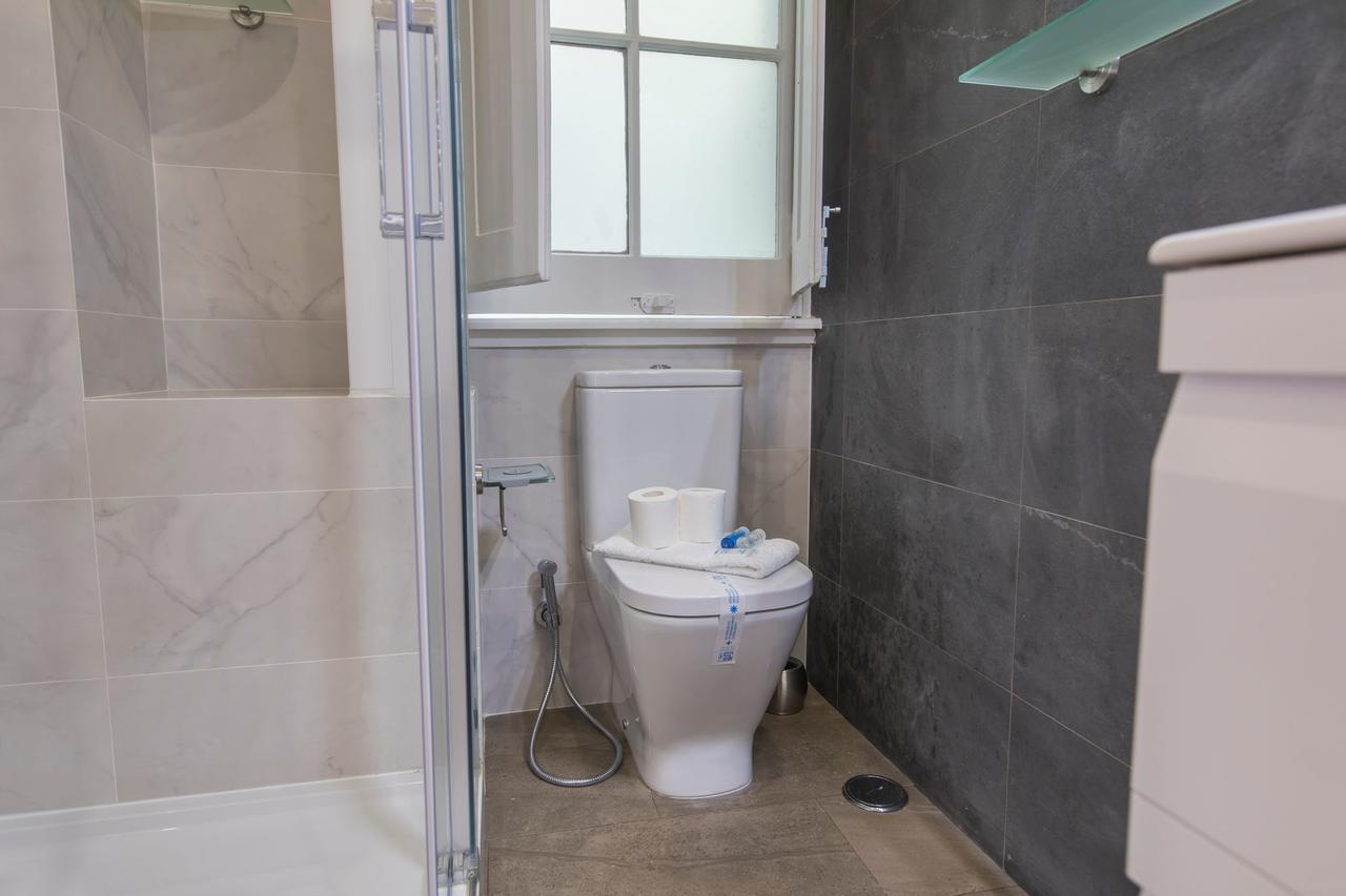 Lovelystay - Comfortable Apartment With River Views Лиссабон Экстерьер фото