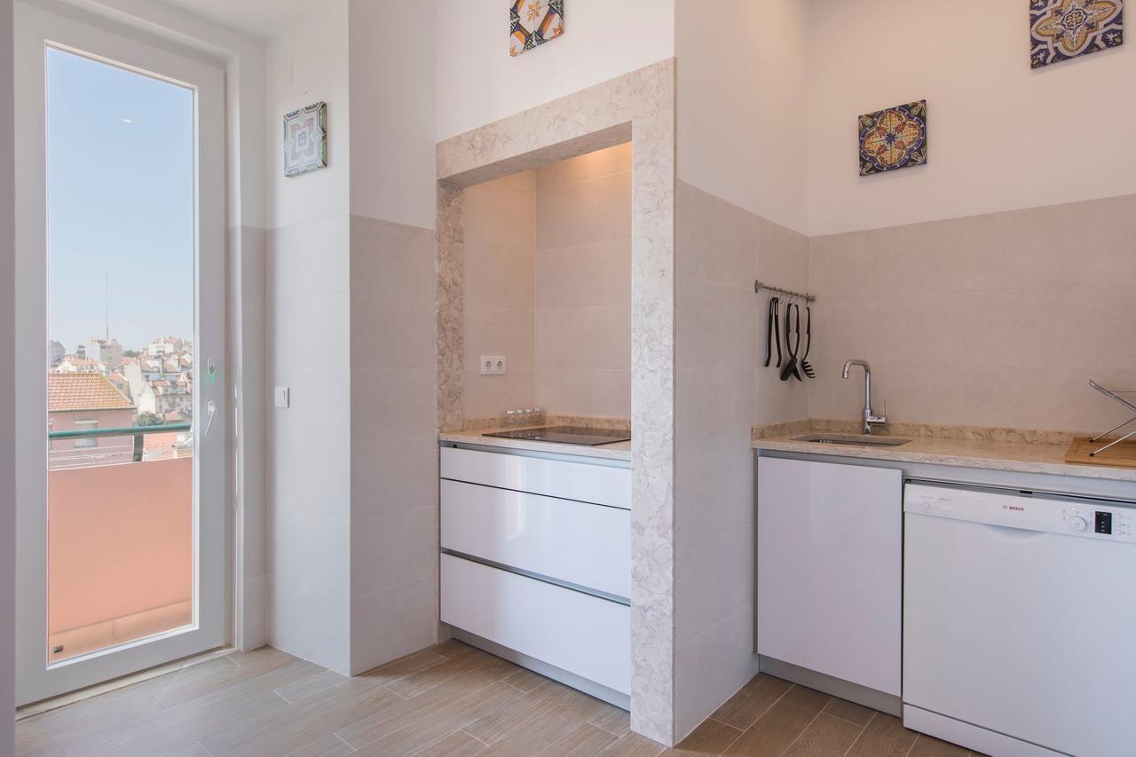 Lovelystay - Comfortable Apartment With River Views Лиссабон Экстерьер фото
