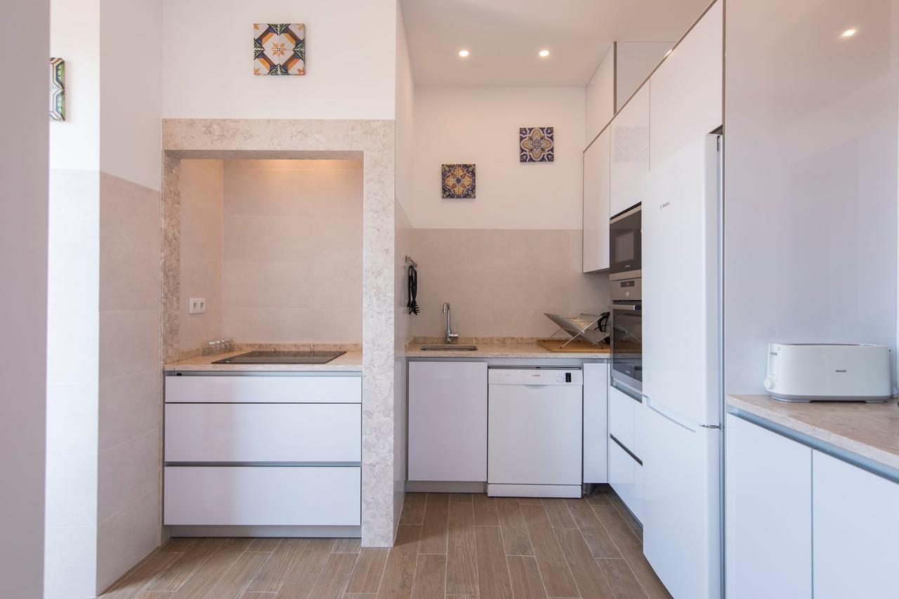 Lovelystay - Comfortable Apartment With River Views Лиссабон Экстерьер фото