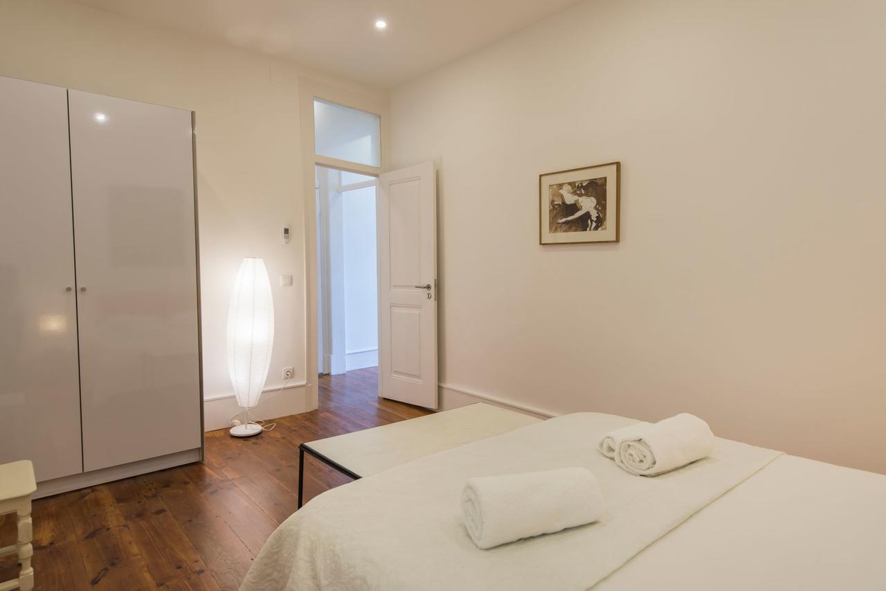 Lovelystay - Comfortable Apartment With River Views Лиссабон Экстерьер фото